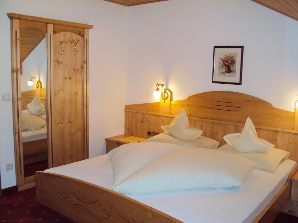Residence Krone Scena Habitación foto